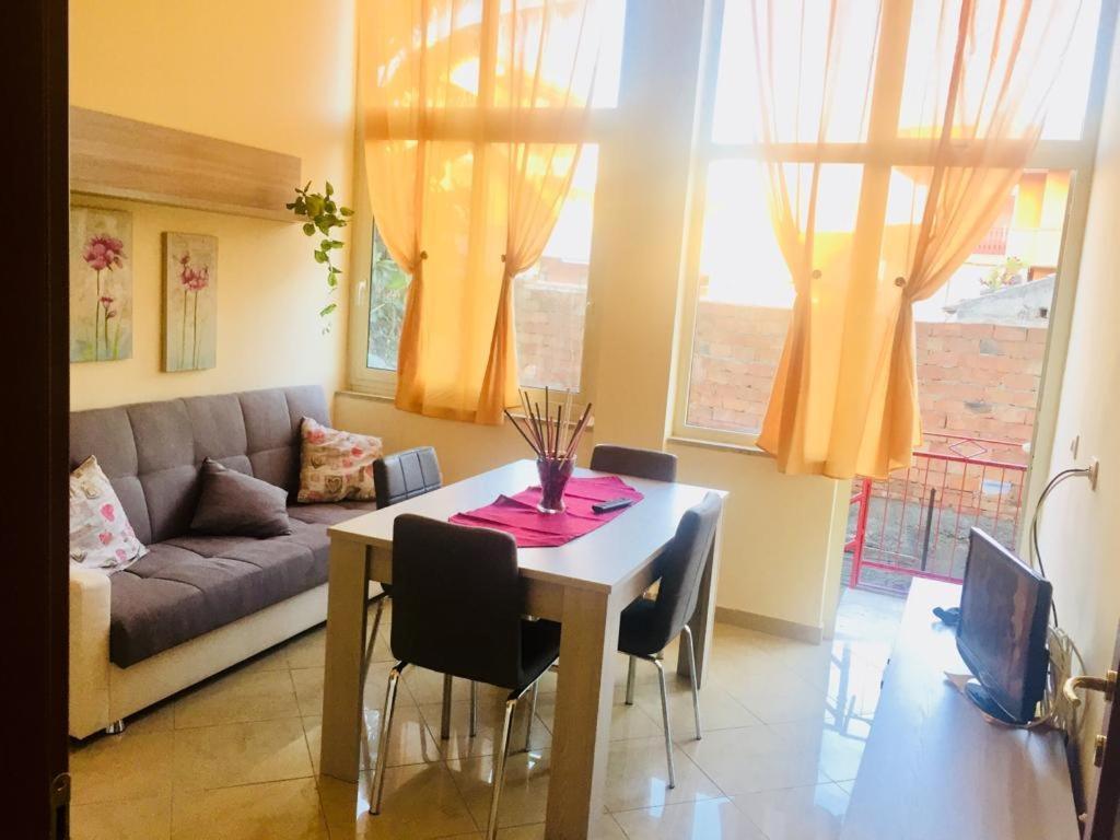 Da Gino Villa Roccalumera Bagian luar foto